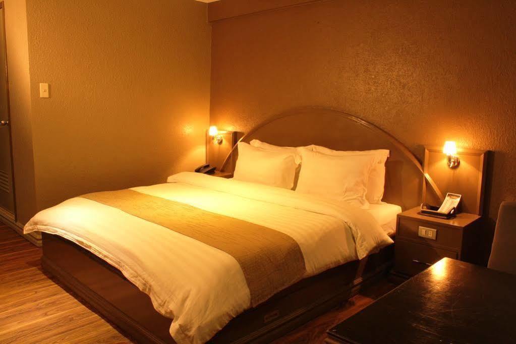 Swagman Hotel マニラ市 エクステリア 写真